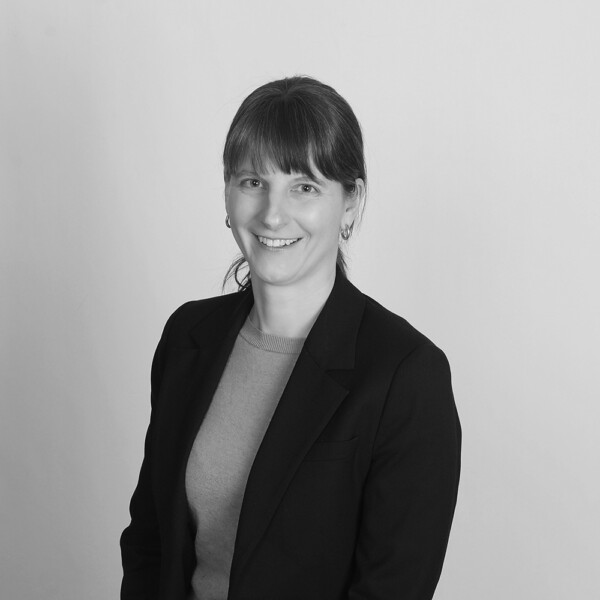 United Staff BW Web Valessa Souter Kline