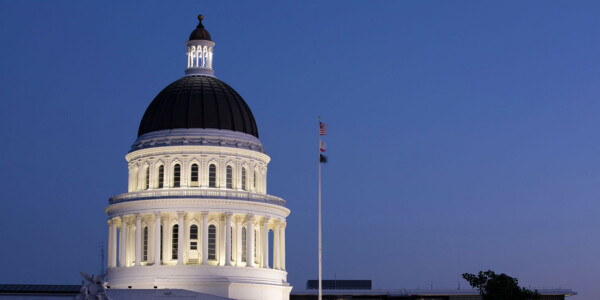 Twilight,Night,View,Of,The,California,State,Capitol,In,Downtown