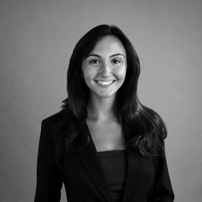United Staff BW Web Sasha Malik