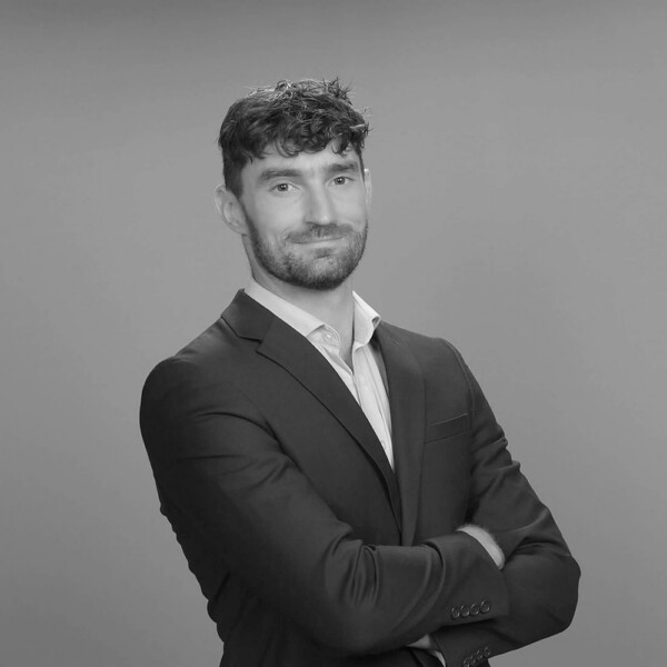 United Staff BW Web Matthew Harding