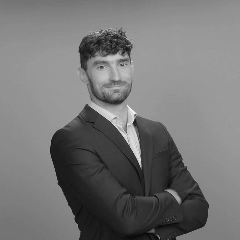 United Staff BW Web Matthew Harding